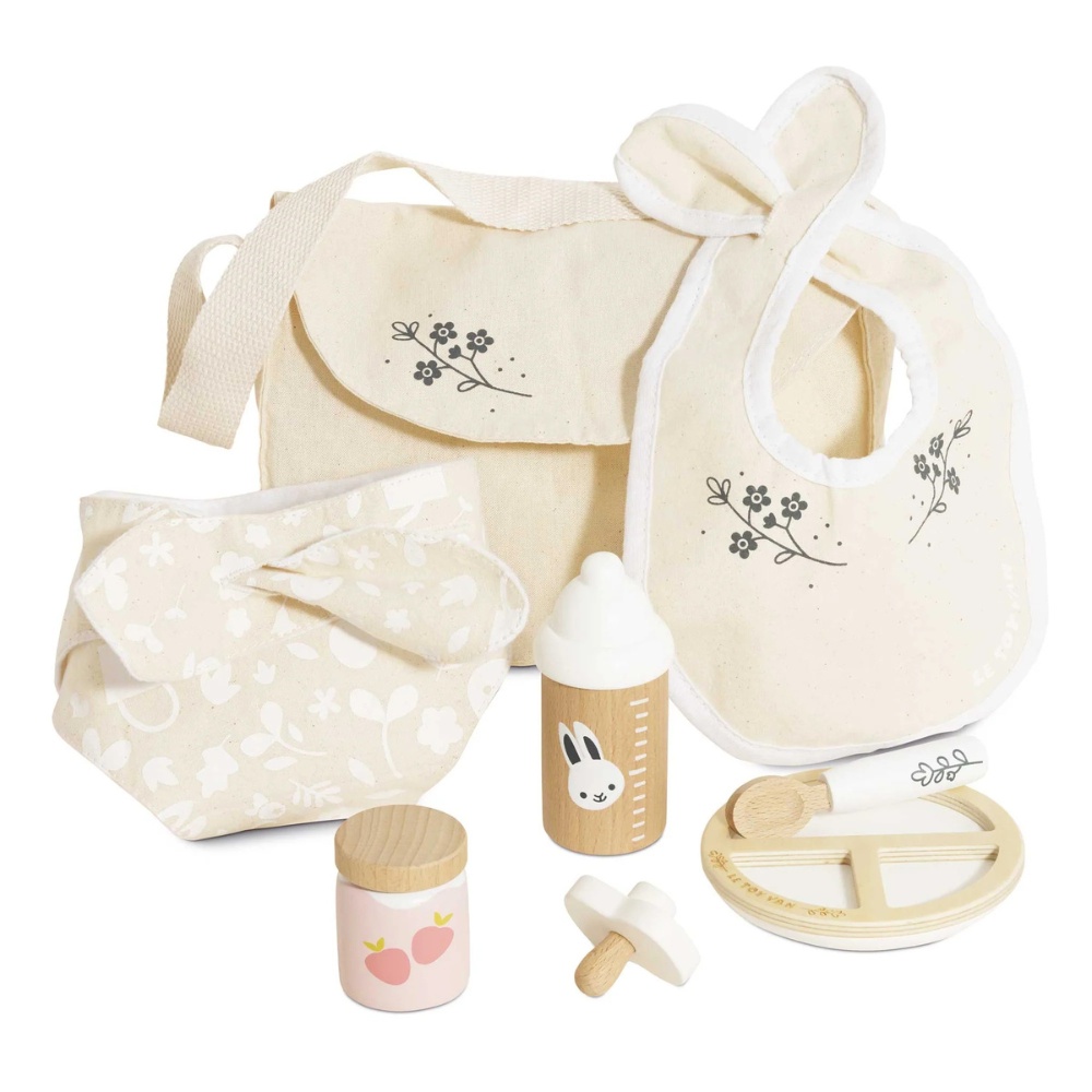 Dolls Nursing Kit and Bag - 8pcs
