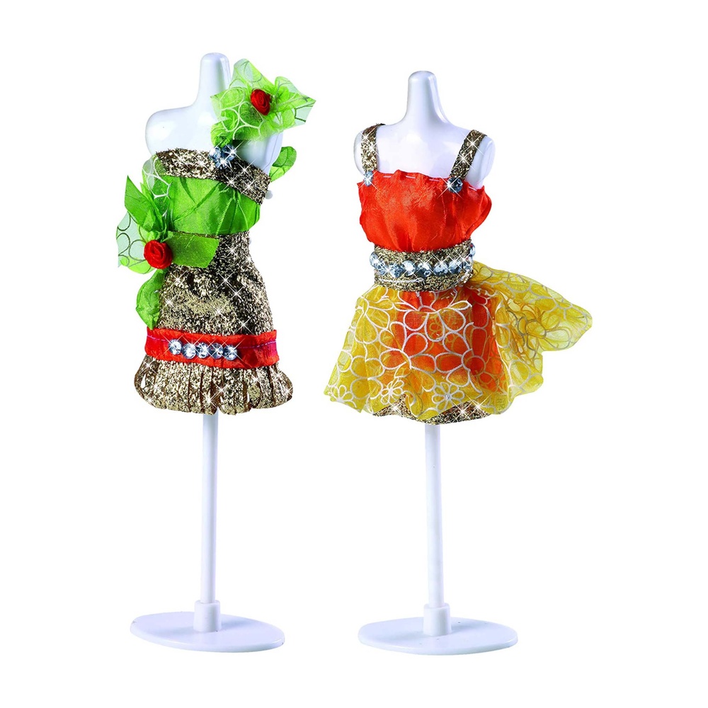 Small World Toys - Haute Couture Fashion Show -**