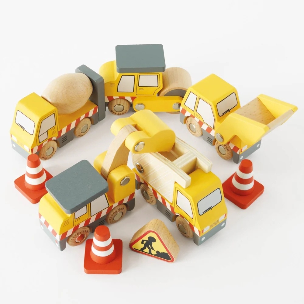 Wooden Construction Toy Cars: Trucks & Diggers